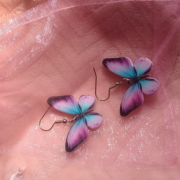 Multicolored butterfly earrings - Picture 2 of 3
